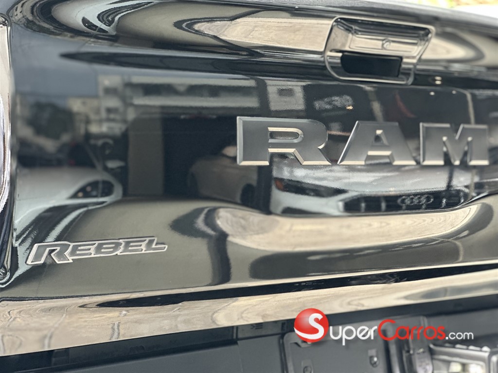 2021 Ram REBEL — foto 4 / 12