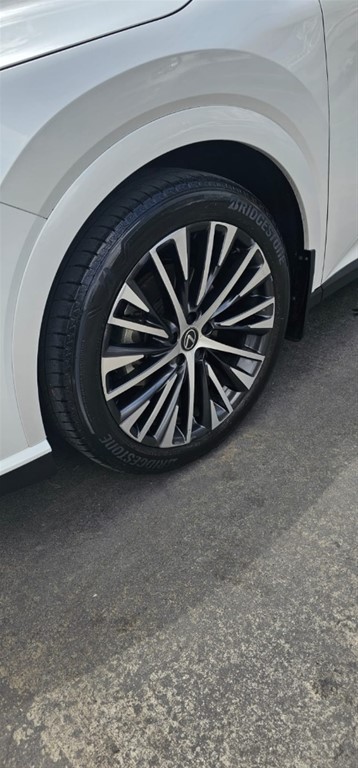 2024 Lexus RX 350 — foto 2 / 12