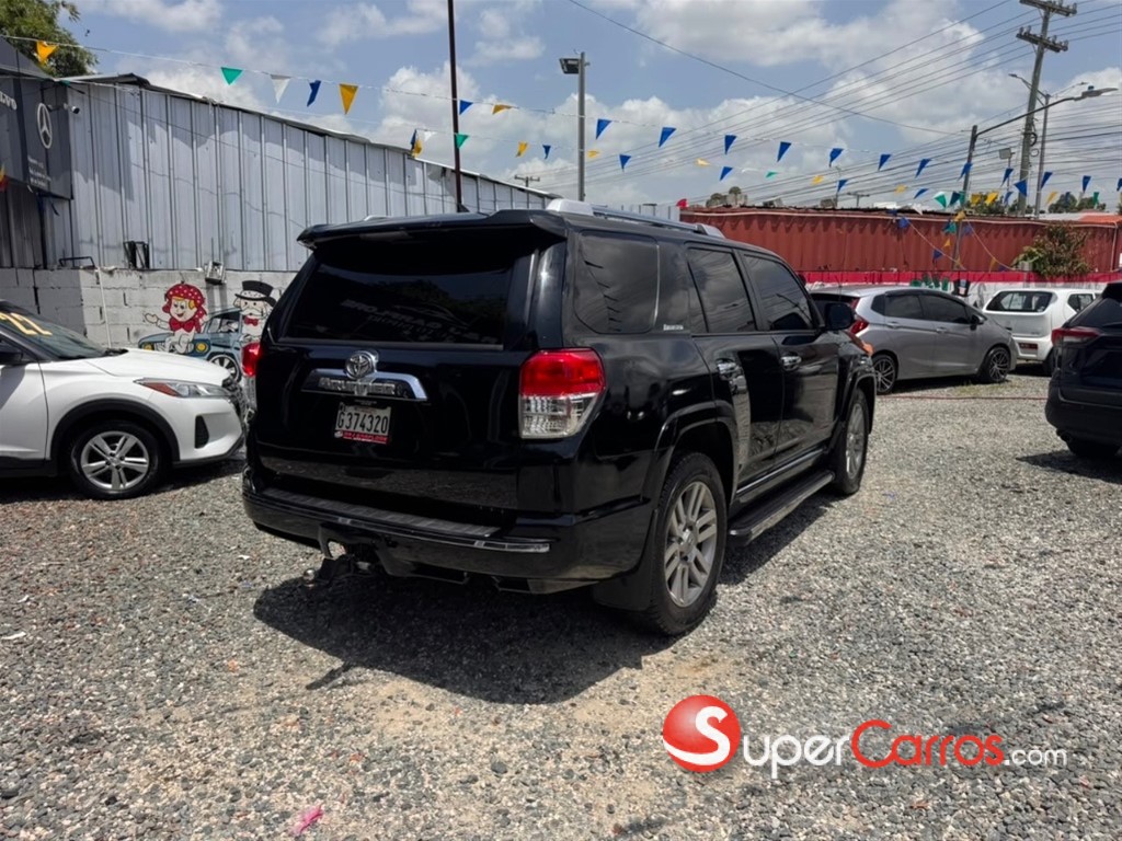 2012 Toyota 4 Runner Limited — foto 11 / 12