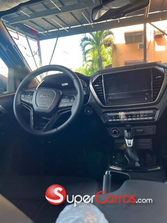 2027 Isuzu DMAX — foto 4 / 10