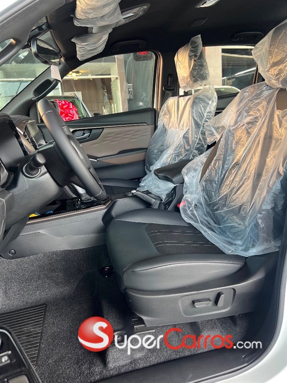 2027 Isuzu DMAX — foto 5 / 10