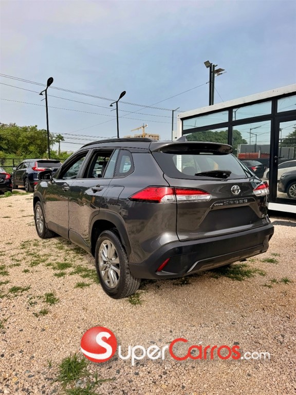 2023 Toyota Corolla Cross — foto 6 / 12