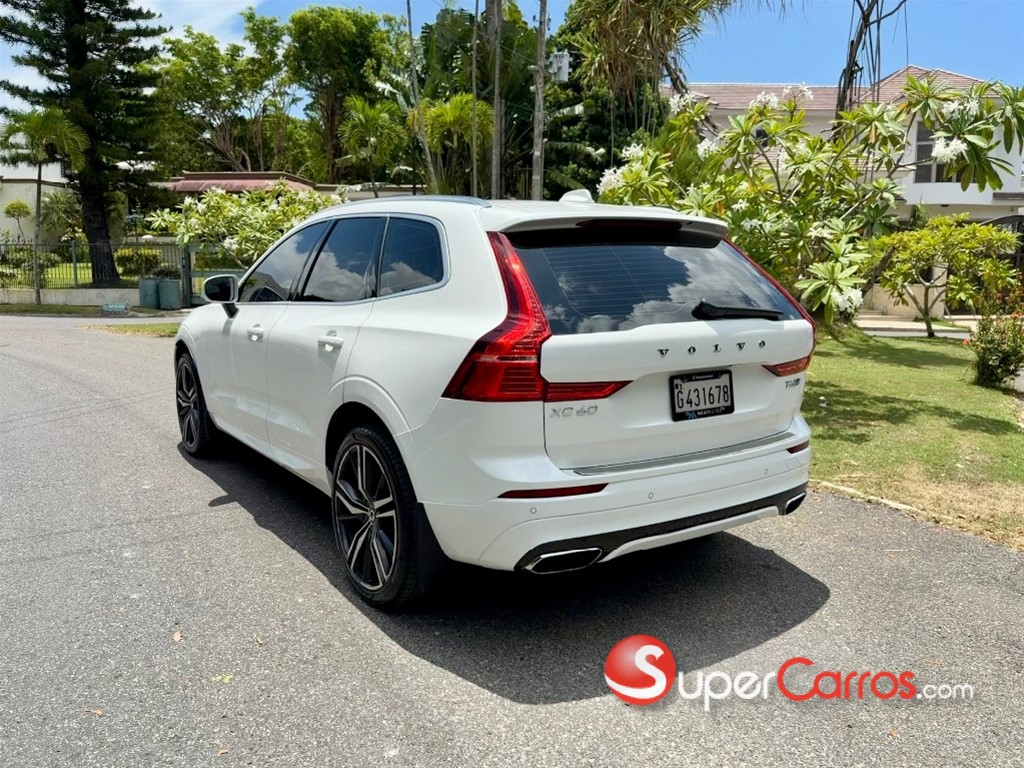 2018 Volvo XC60 T6 R Design — foto 4 / 12