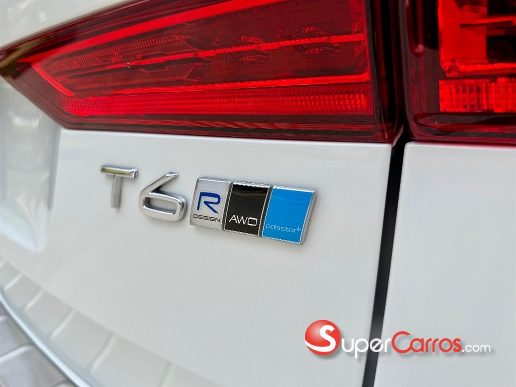 2018 Volvo XC60 T6 R Design — foto 5 / 12