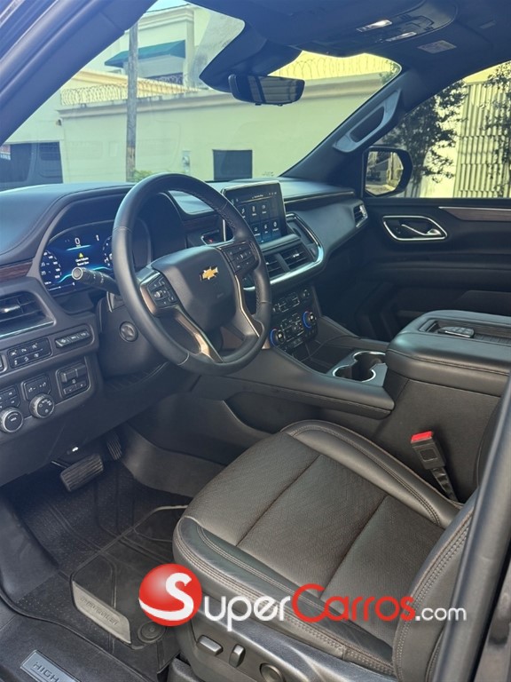 2023 Chevrolet Suburban Highcountry — foto 9 / 9