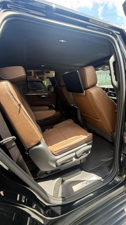 2025 Chevrolet Tahoe Highcountry Duramax — foto 4 / 8