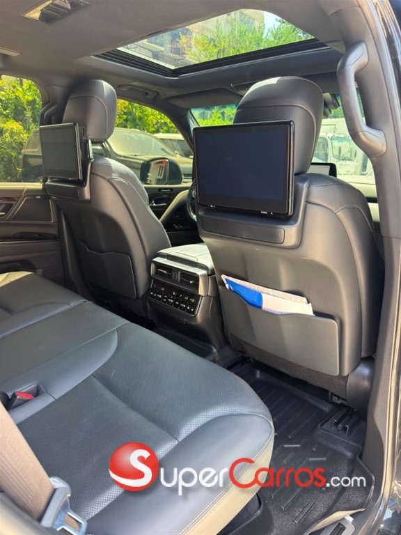 2024 Lexus LX 600 Luxury — foto 11 / 12