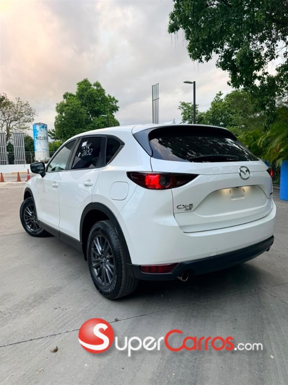 2020 Mazda CX-5 Touring — foto 2 / 9