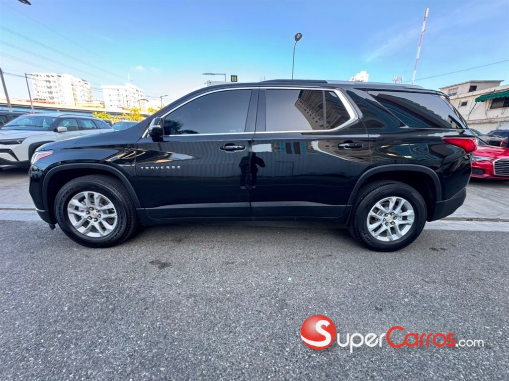 2018 Chevrolet Traverse LT — foto 3 / 12