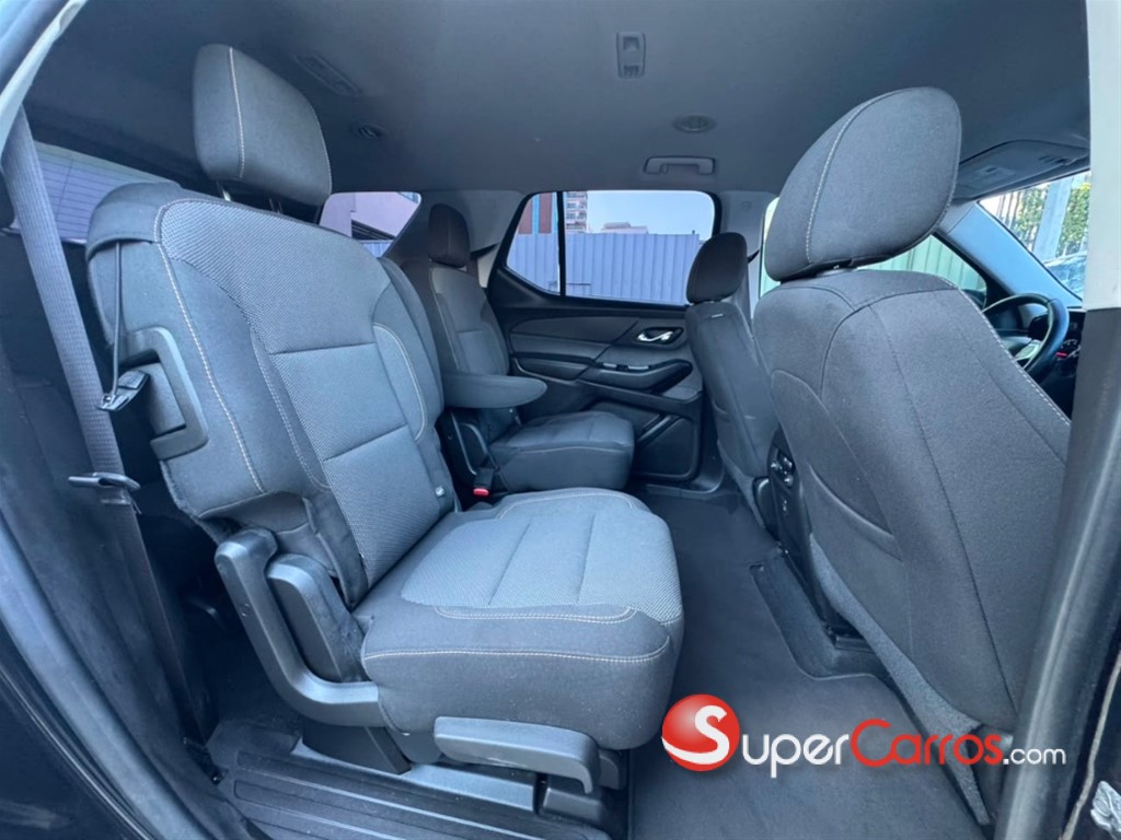 2018 Chevrolet Traverse LT — foto 9 / 12