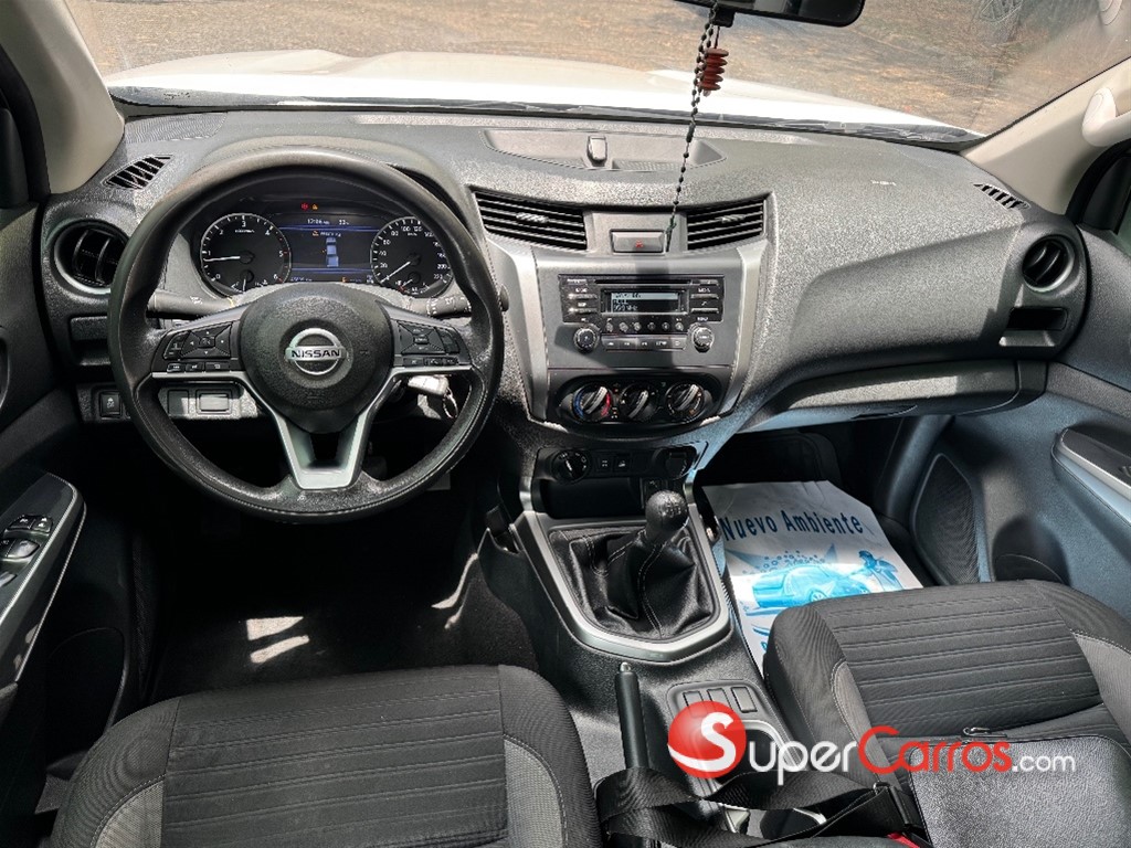 2022 Nissan Frontier — foto 8 / 11