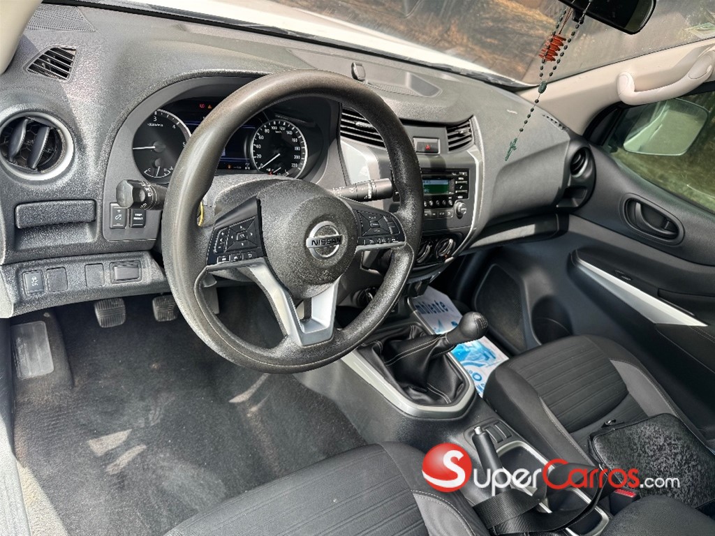 2022 Nissan Frontier — foto 9 / 11