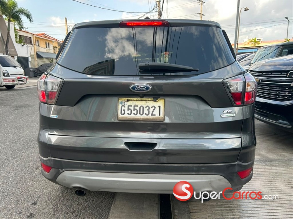 2017 Ford Escape SE — foto 5 / 11