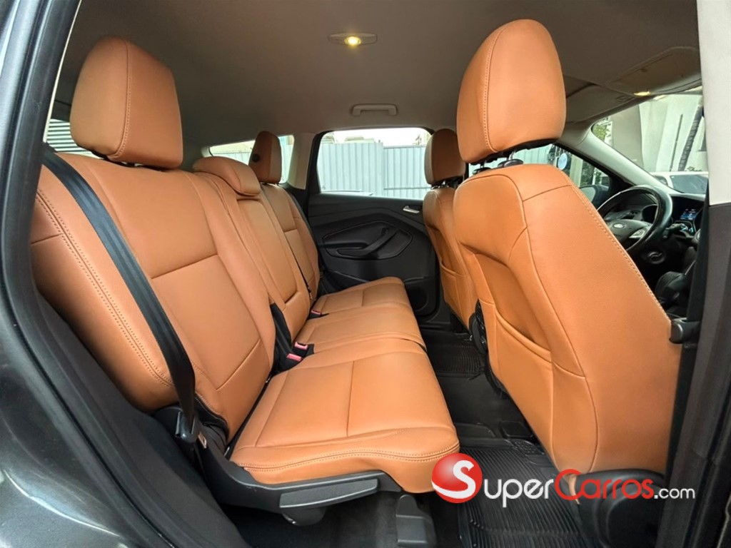 2017 Ford Escape SE — foto 9 / 11