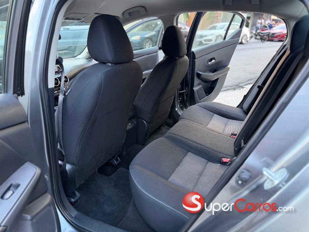 2023 Nissan Sentra SV — foto 10 / 12