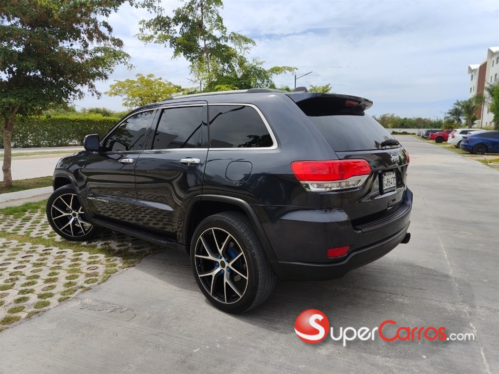 2014 Jeep Grand Cherokee Laredo — foto 3 / 10