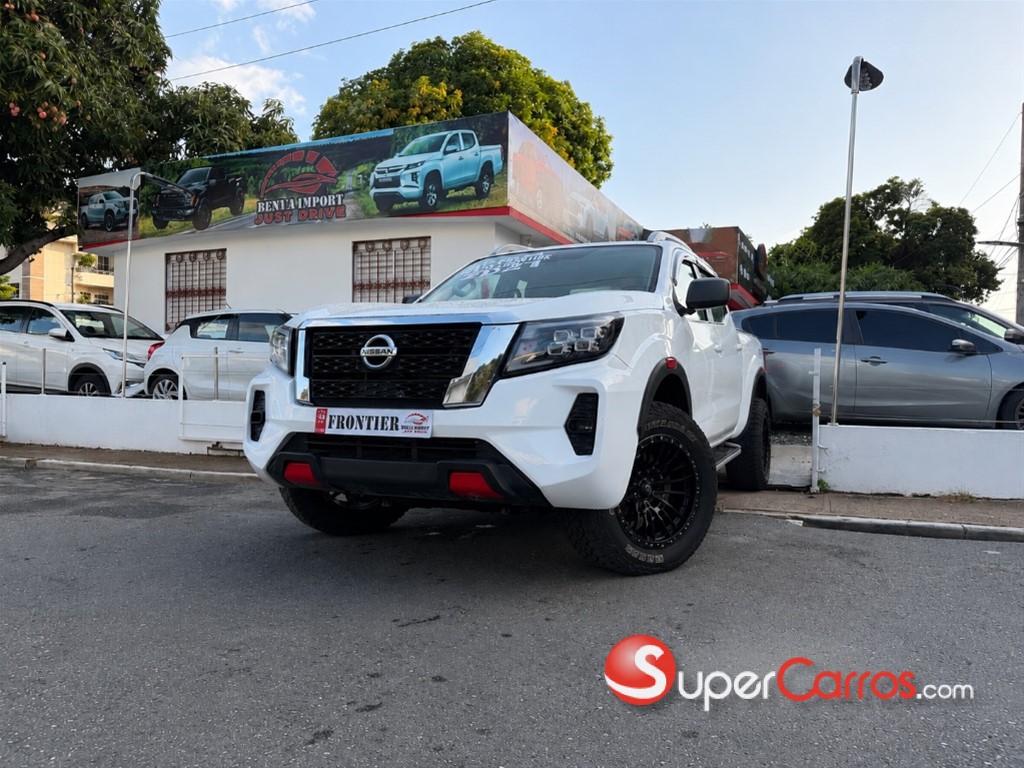 2021 Nissan Frontier