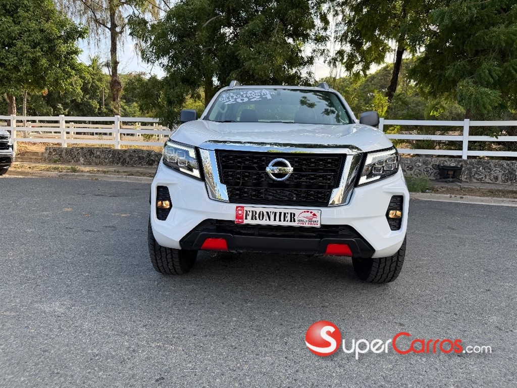 2021 Nissan Frontier — foto 5 / 12