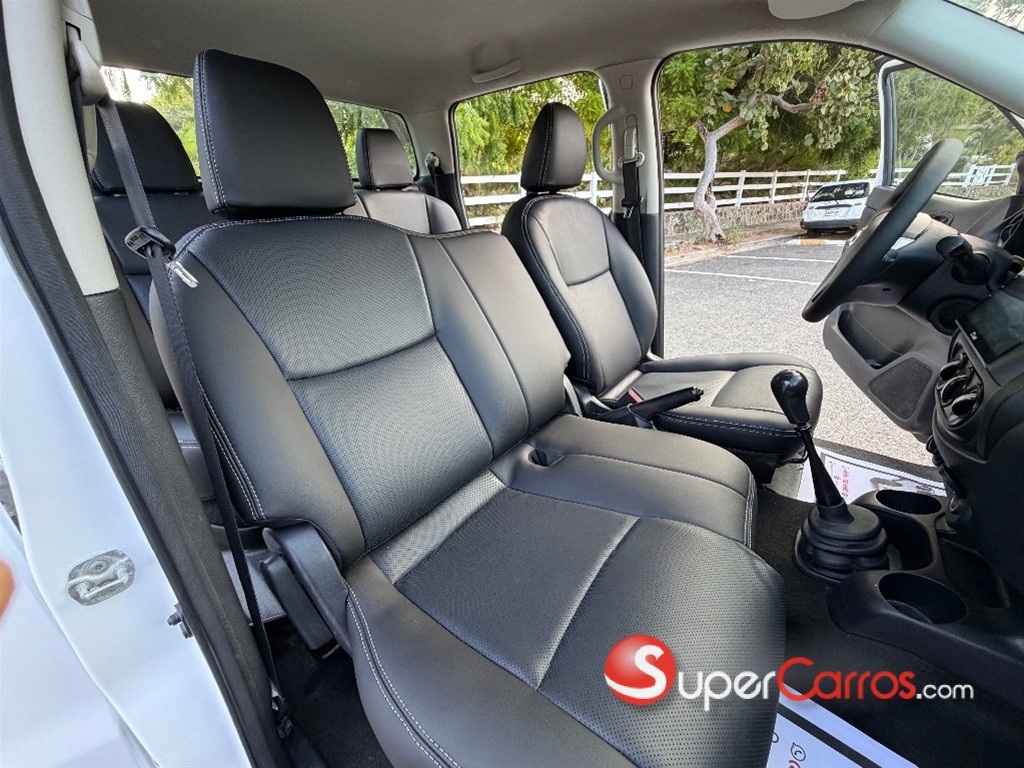 2021 Nissan Frontier — foto 10 / 12