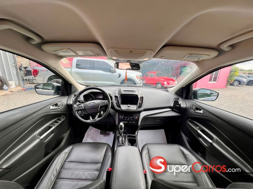 2018 Ford Escape SEL Ecoboost — foto 4 / 12