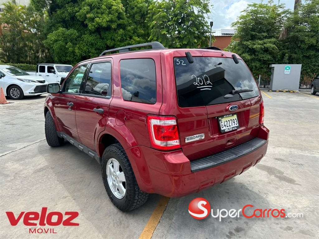 2012 Ford Escape S — foto 3 / 7