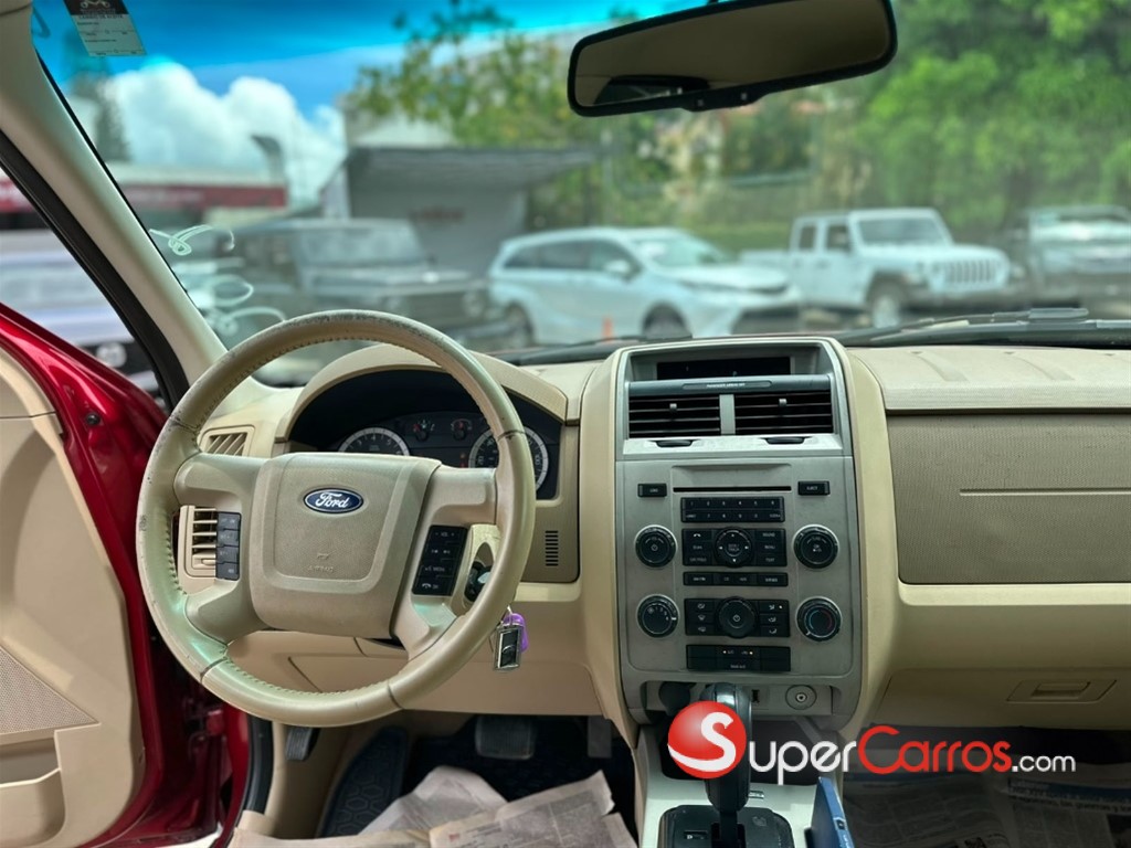 2012 Ford Escape S — foto 5 / 7