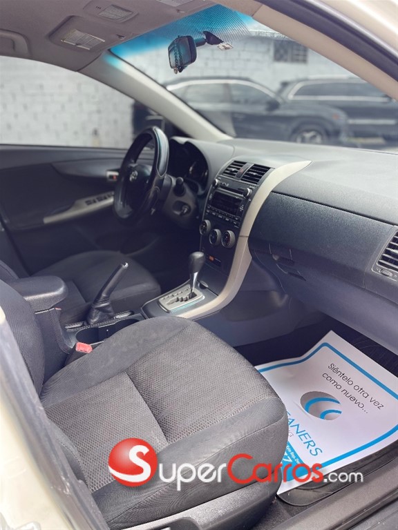2011 Toyota Corolla S — foto 9 / 10