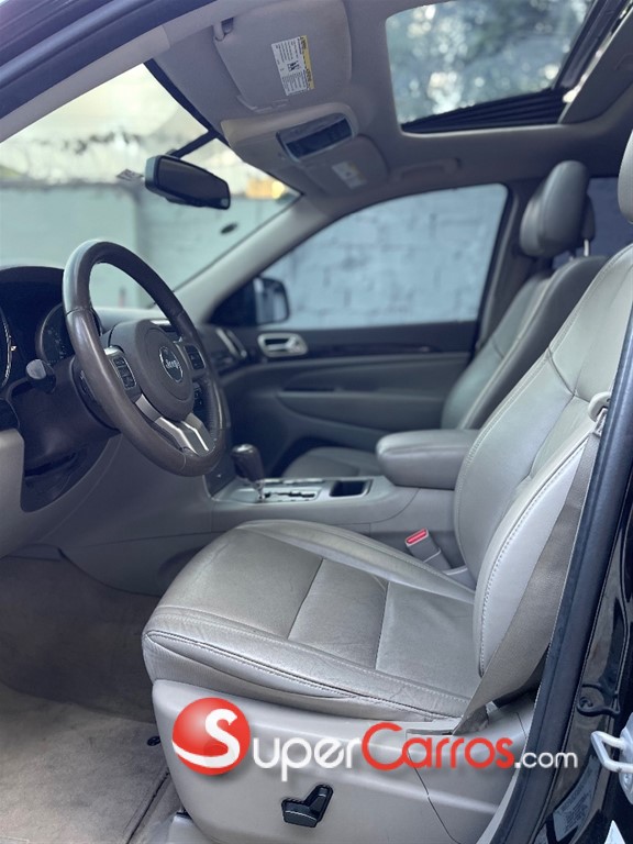 2012 Jeep Grand Cherokee Limited — foto 7 / 12