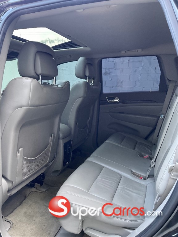 2012 Jeep Grand Cherokee Limited — foto 8 / 12