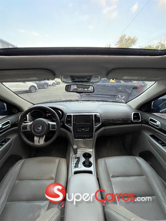 2012 Jeep Grand Cherokee Limited — foto 10 / 12