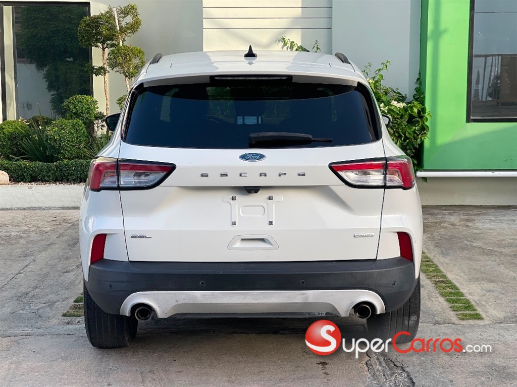 2020 Ford Escape SEL — foto 6 / 9
