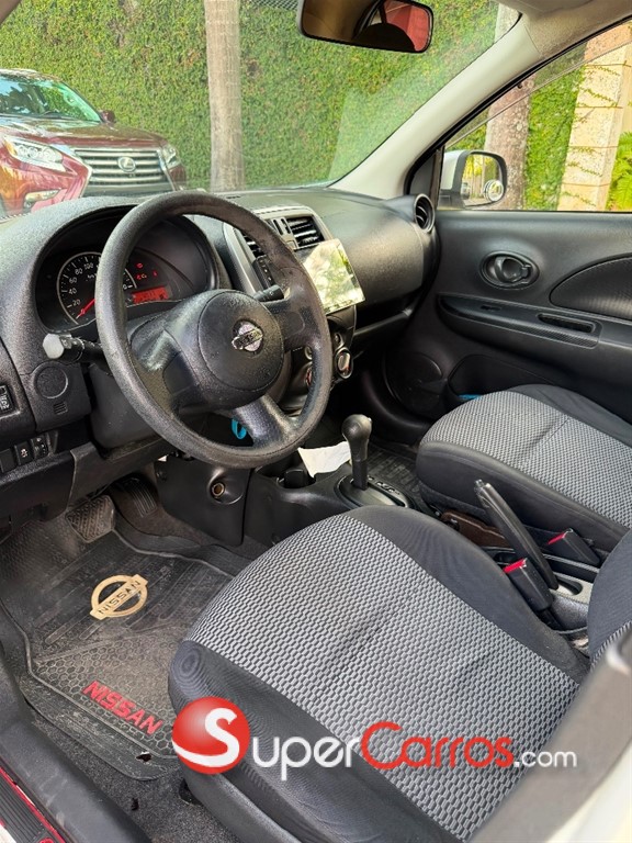 2015 Nissan March — foto 6 / 8