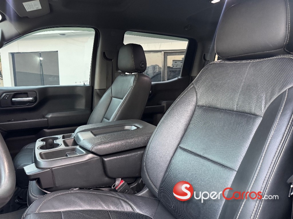2021 Chevrolet Silverado Custom — foto 8 / 9