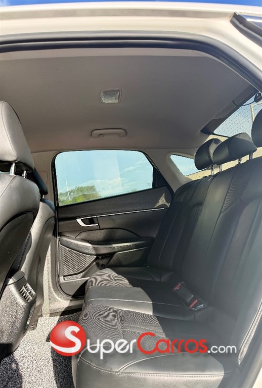 2021 Hyundai Sonata DN8 — foto 6 / 10