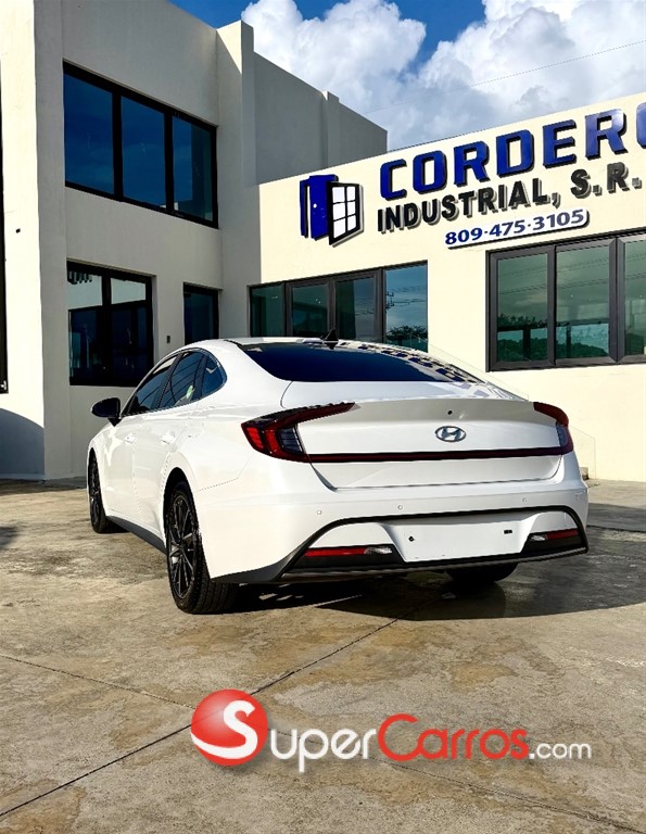2021 Hyundai Sonata DN8 — foto 7 / 10