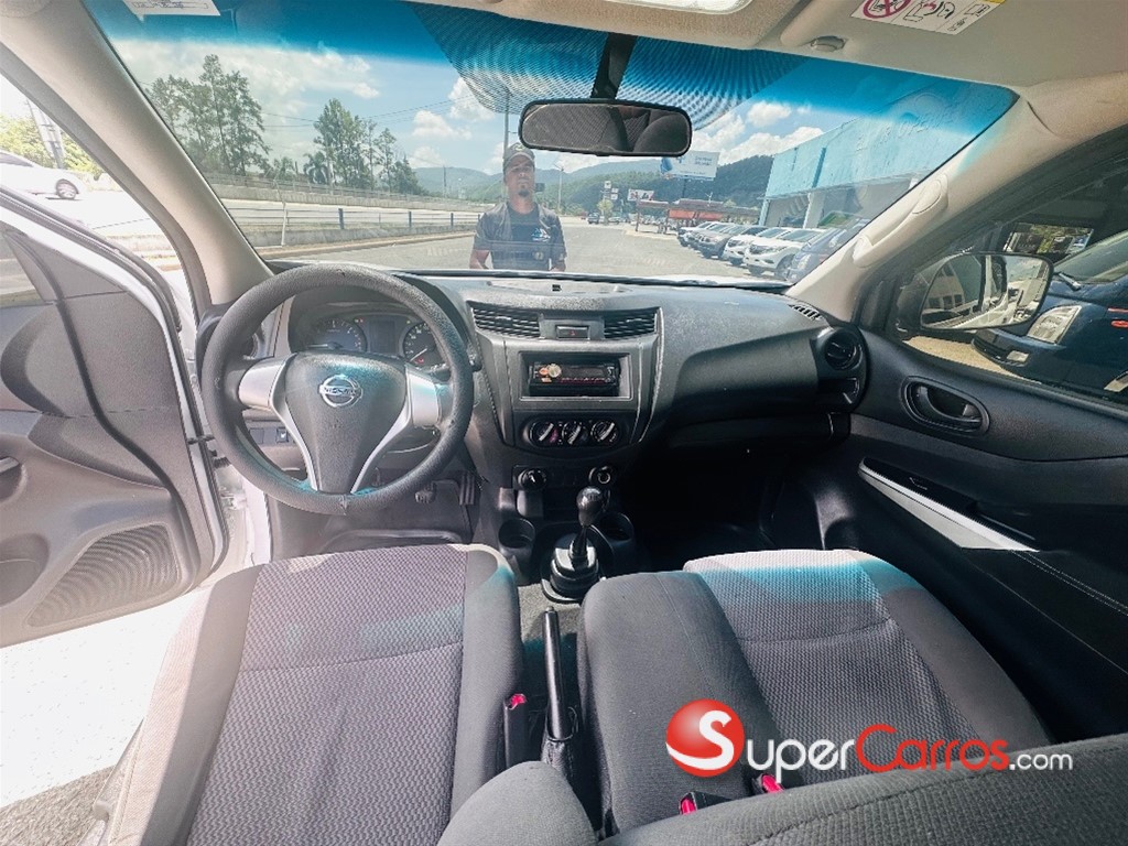 2019 Nissan Frontier NP300 — foto 8 / 12