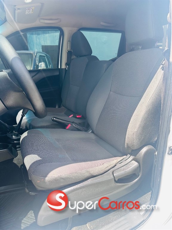 2019 Nissan Frontier NP300 — foto 9 / 12