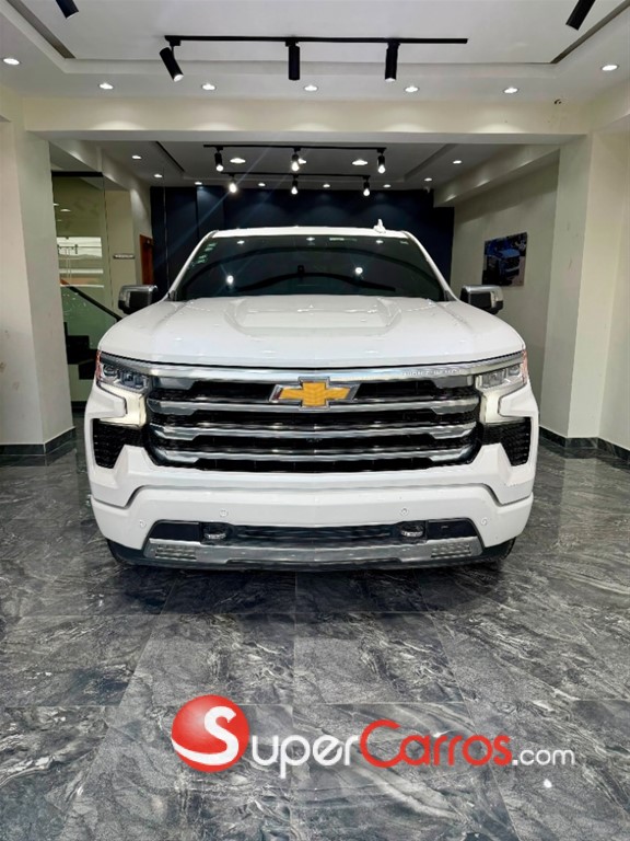 2023 Chevrolet Silverado 2500HD High Country — foto 2 / 10