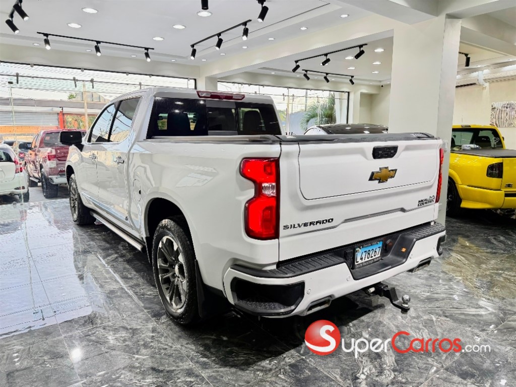 2023 Chevrolet Silverado 2500HD High Country — foto 6 / 10