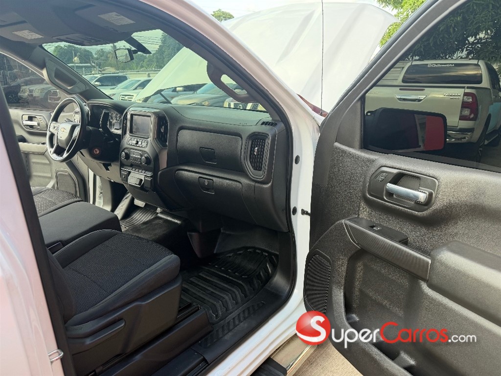 2020 Chevrolet Silverado — foto 6 / 11