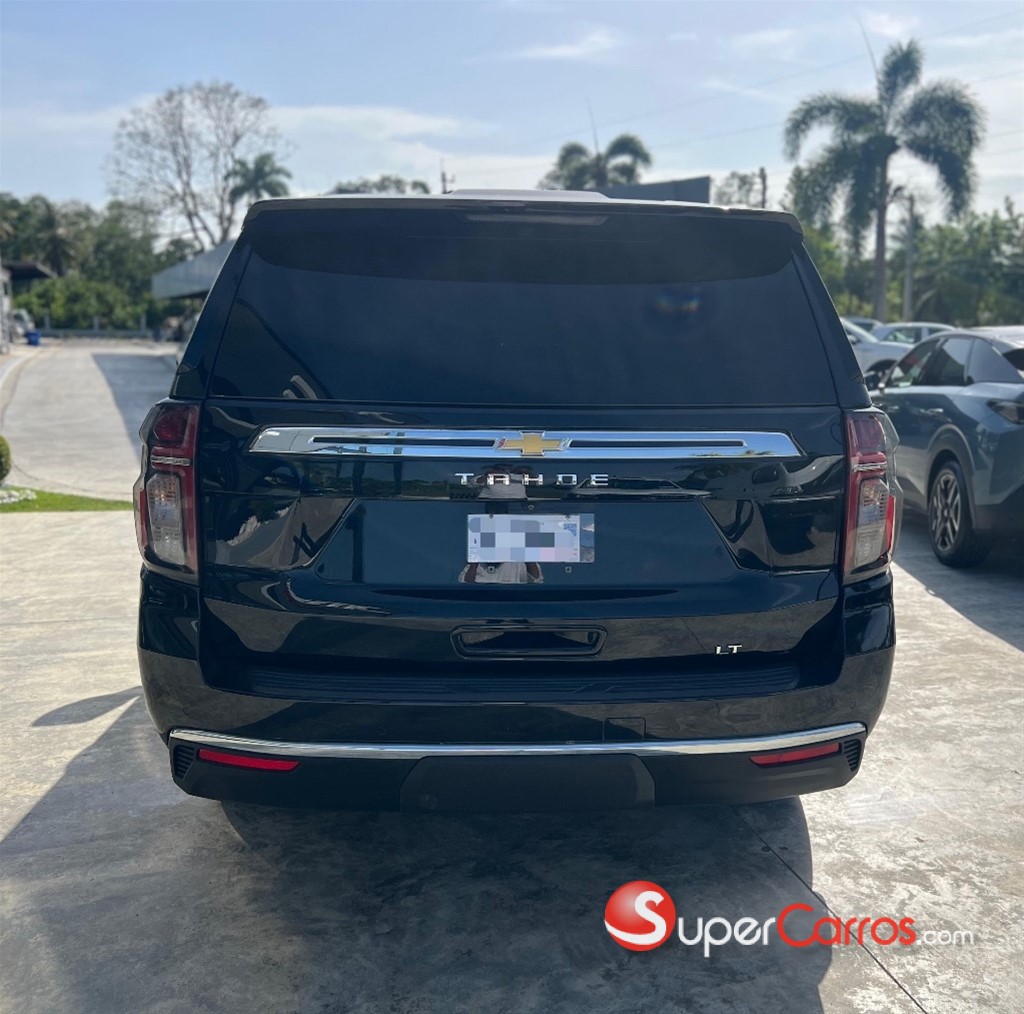 2021 Chevrolet Tahoe LT — foto 4 / 9