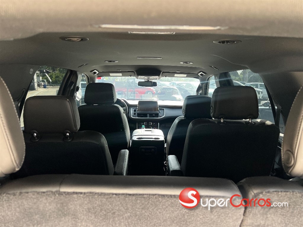 2021 Chevrolet Tahoe LT — foto 8 / 9