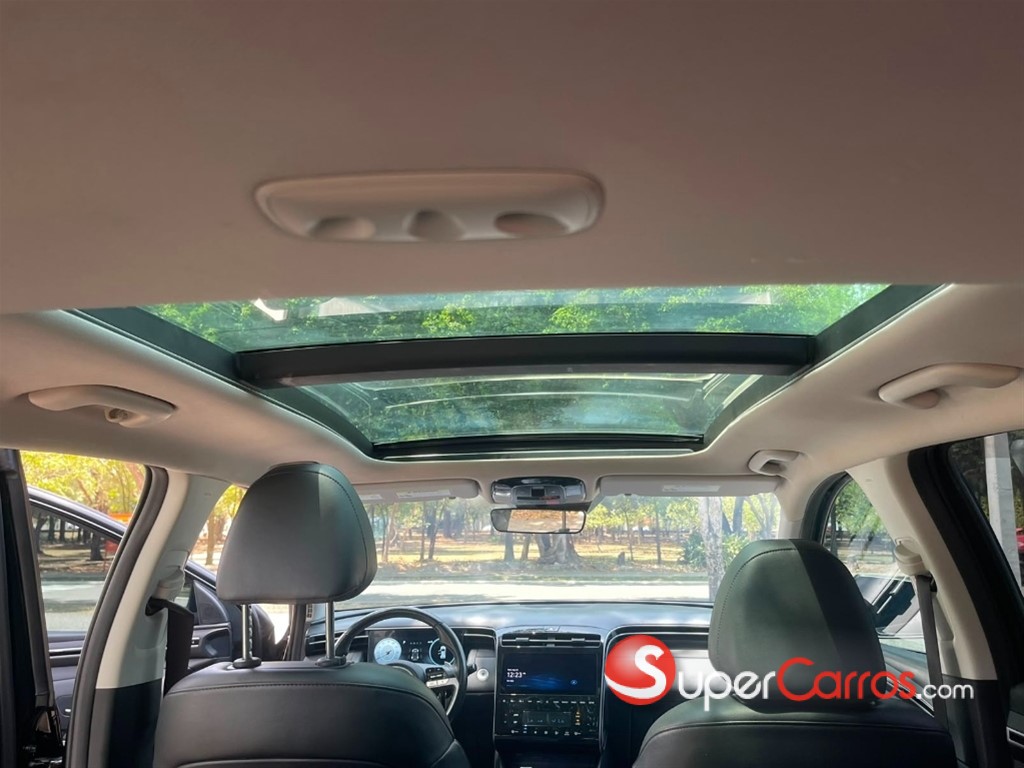 2024 Hyundai Tucson LIMITED — foto 7 / 10