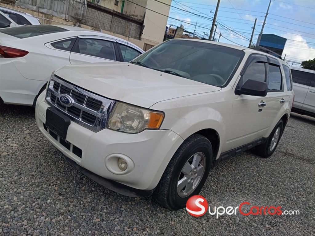 2012 Ford Escape — foto 6 / 10