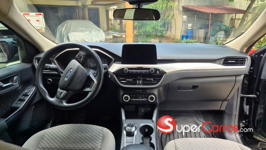 2020 Ford Escape — foto 2 / 7