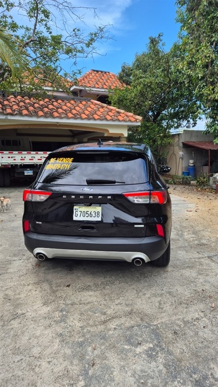 2020 Ford Escape — foto 7 / 7