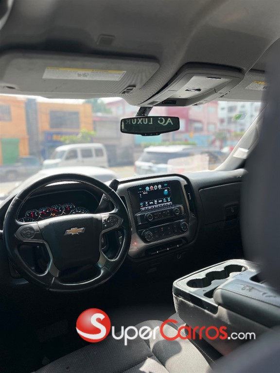 2019 Chevrolet Silverado — foto 7 / 8