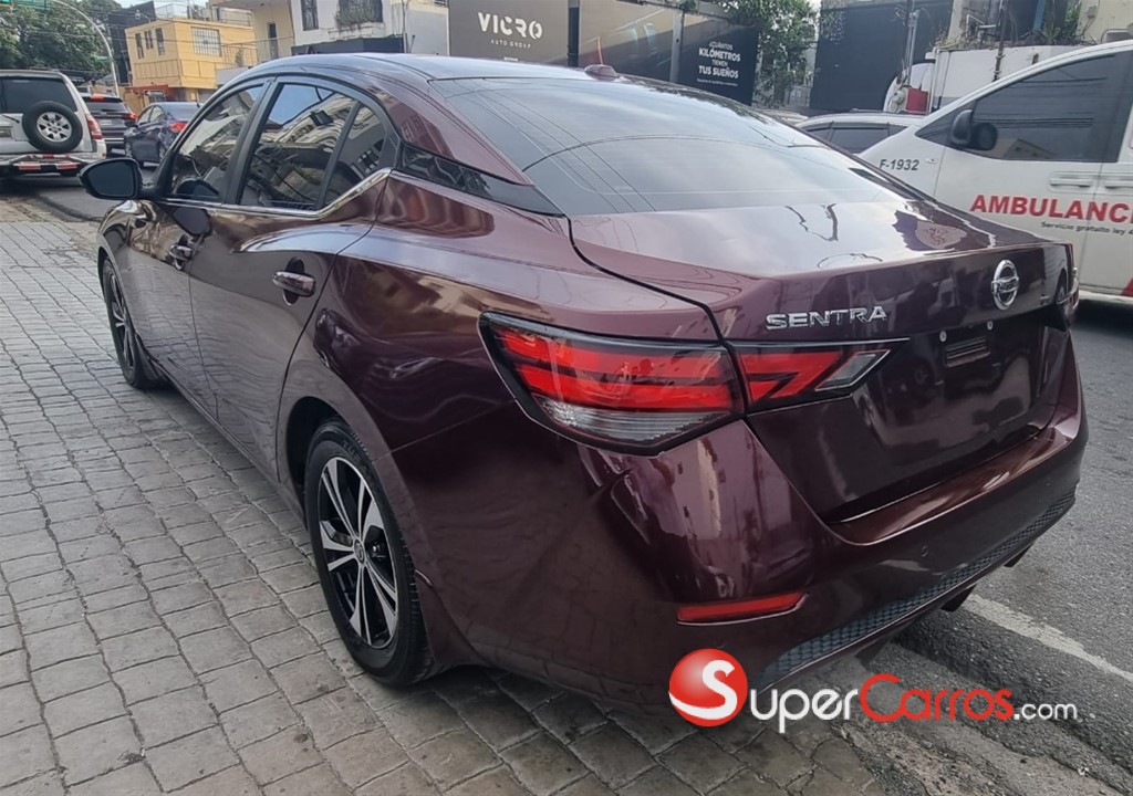 2020 Nissan Sentra S — foto 2 / 10
