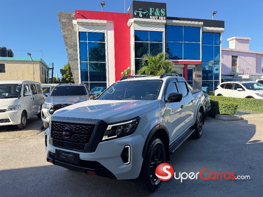 2022 Nissan Frontier NP300