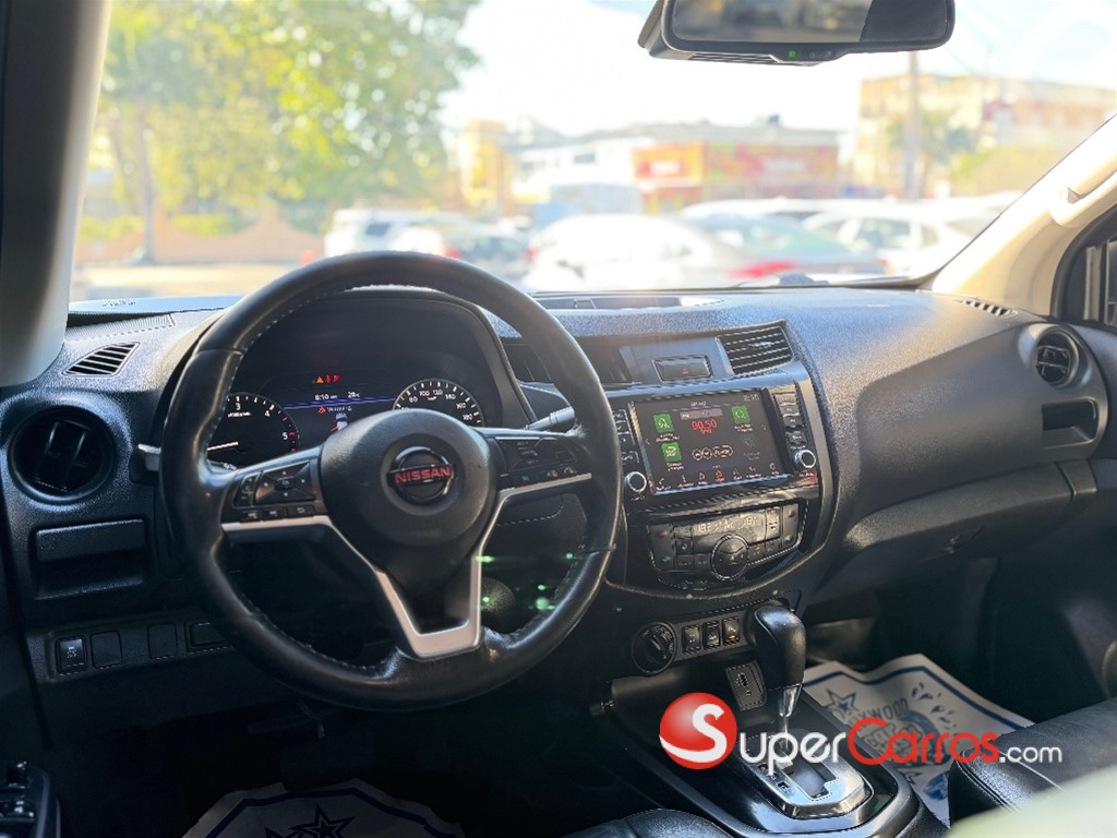 2022 Nissan Frontier NP300 — foto 9 / 10